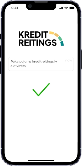 Hand holding phone with Kredit Aptieka app